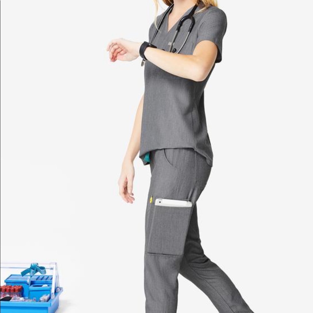 FIGS SCRUBS SET- Small- Catarina & Yola
